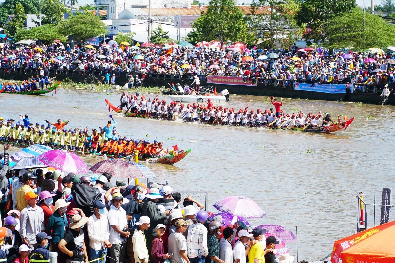 Không tổ chức Lễ hội Oóc Om Bóc-đua ghe Ngo tỉnh Sóc Trăng năm 2021

